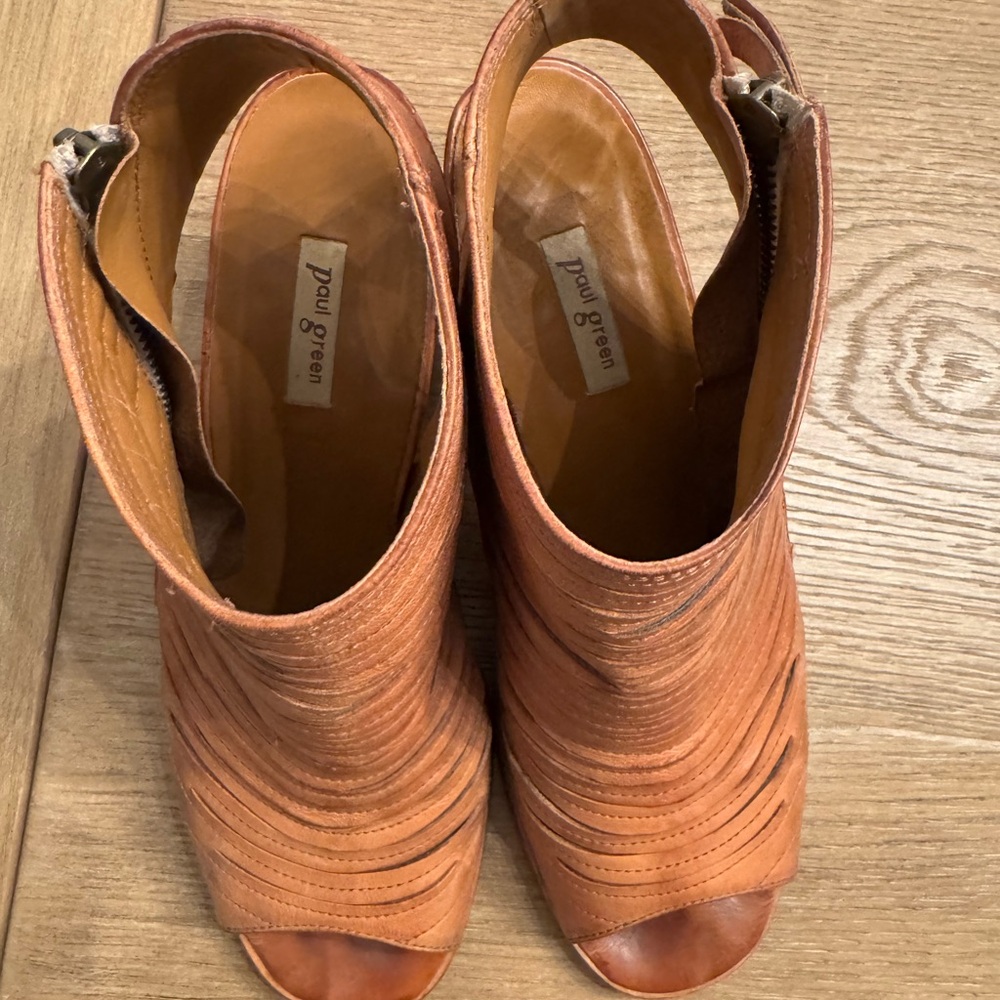 Paul Green Cayenne size 9